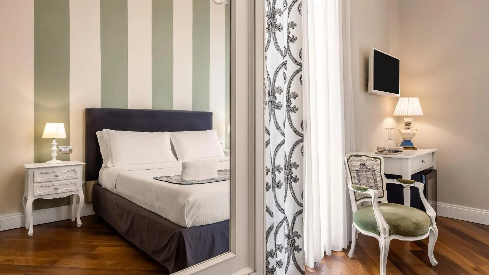 Bed & Breakfast Dimora Bellini - Residenza D'Epoca
